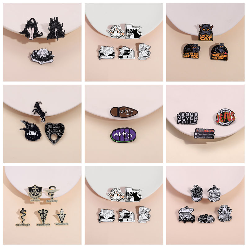 Gothic Punk Quotes Enamel Pins - Science Buddies recensione e prezzo