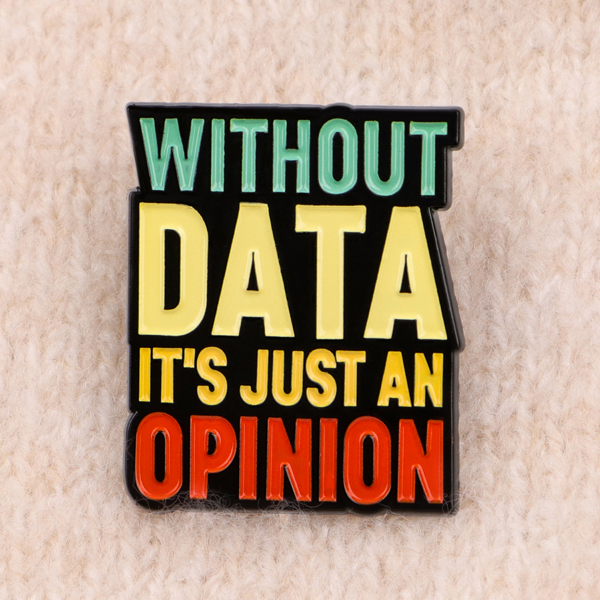 Funny Data Science Enamel Pin  - Science Buddies recensione e prezzo