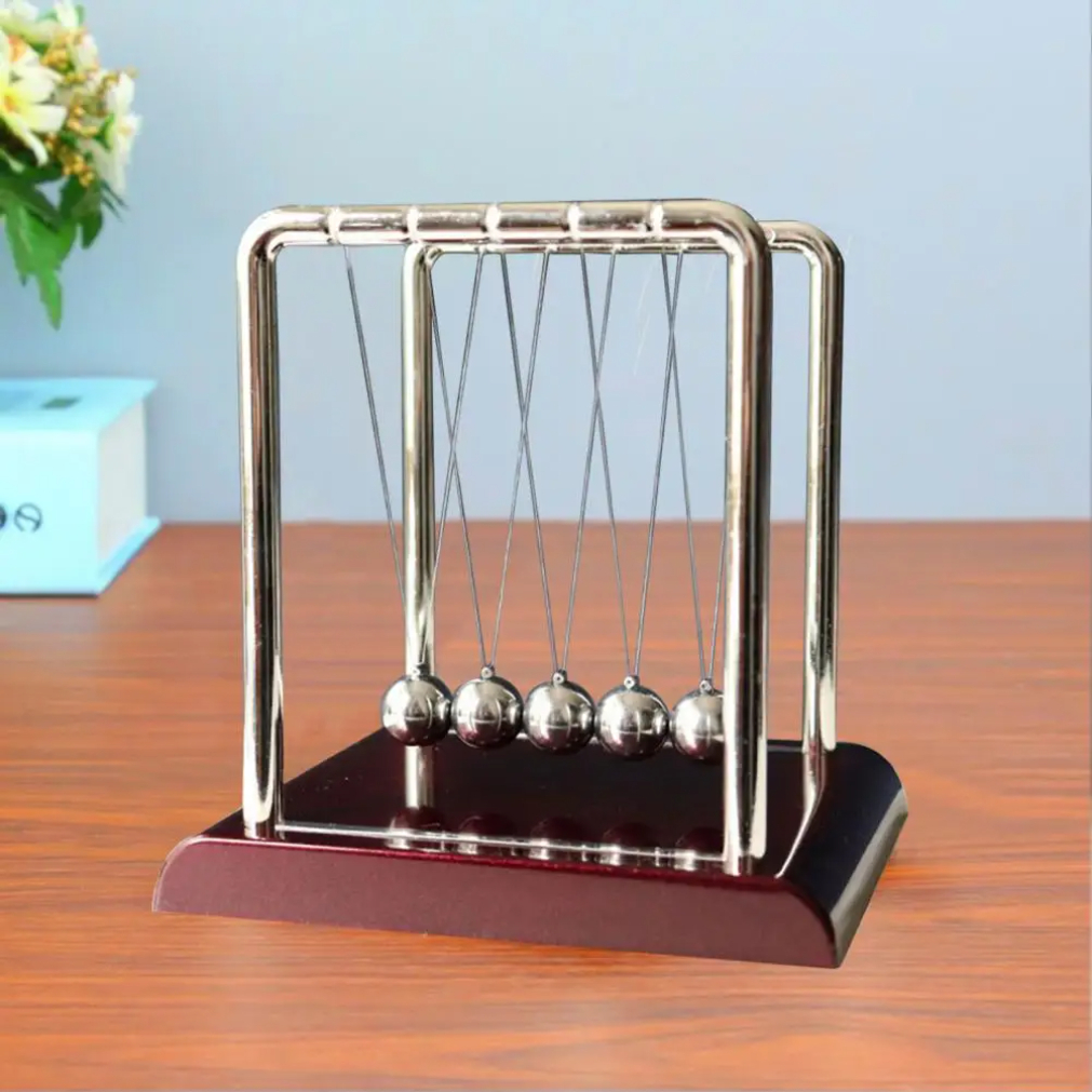 Home Decor Newton's Cradle Met - Newton Cradle Large recensione e prezzo